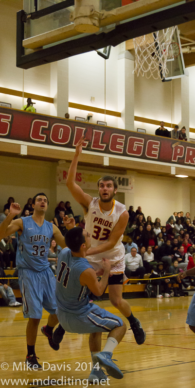 RegisMBbasketball11_18_14Tufts - 0049