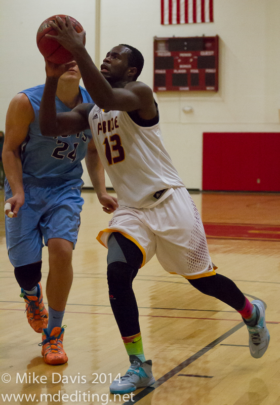 RegisMBbasketball11_18_14Tufts - 0061