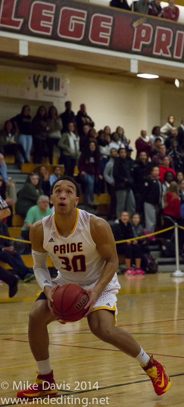 RegisMBbasketball11_18_14Tufts - 0193