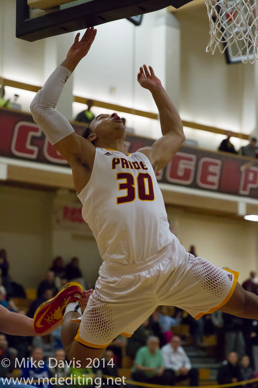 RegisMBbasketball11_18_14Tufts - 0198