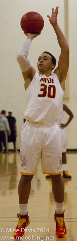 RegisMBbasketball11_18_14Tufts - 0208