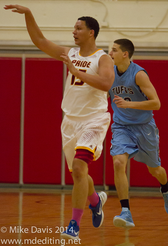 RegisMBbasketball11_18_14Tufts - 9585