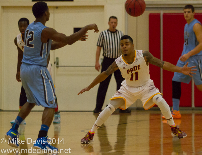 RegisMBbasketball11_18_14Tufts - 9713