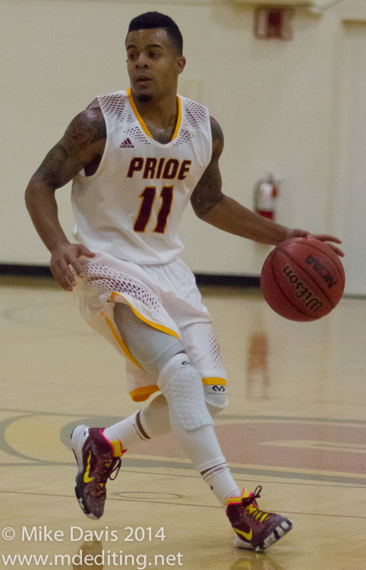 RegisMBbasketball11_18_14Tufts - 9855